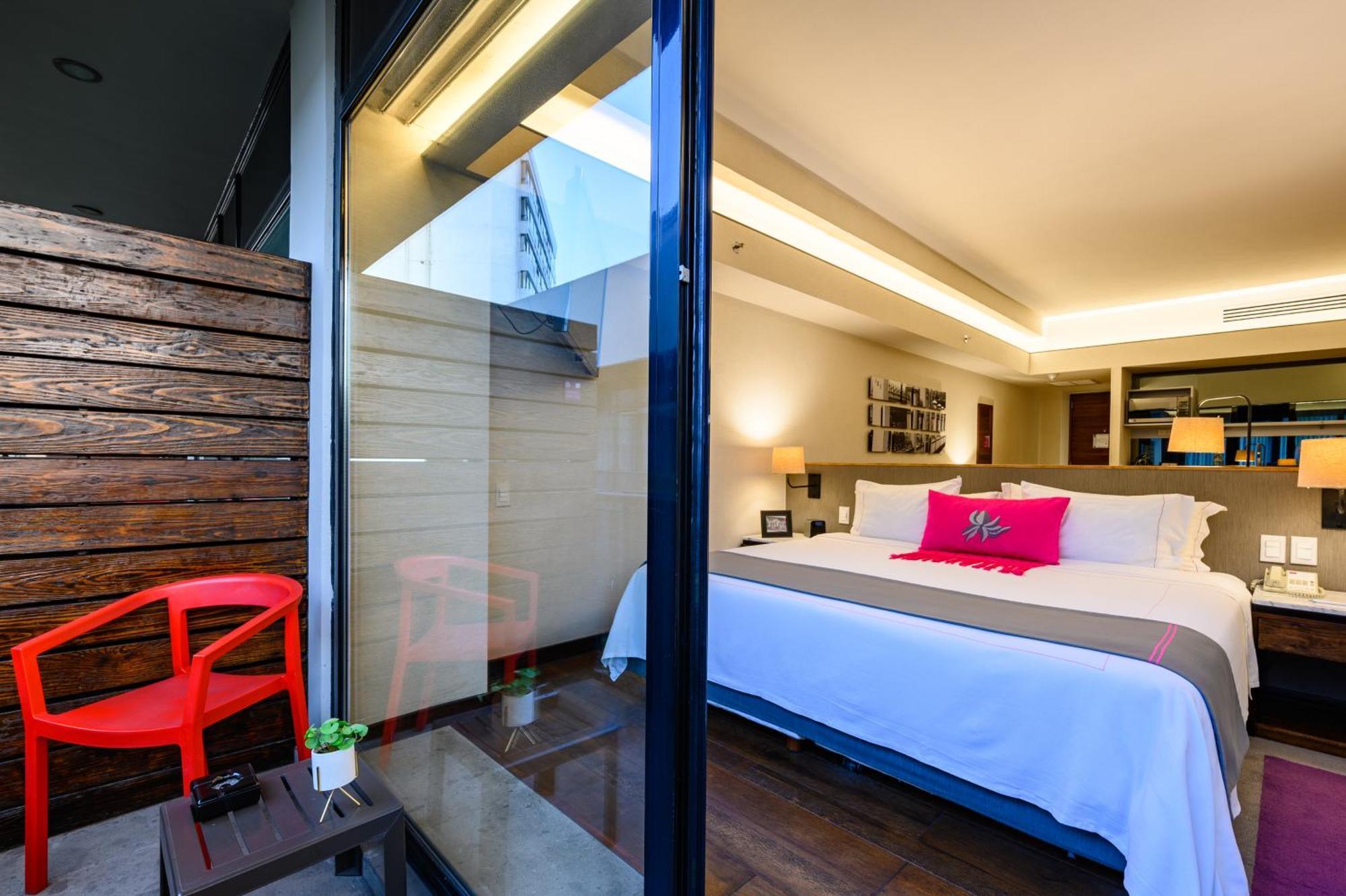 Las Suites Campos Eliseos México DF Exterior foto