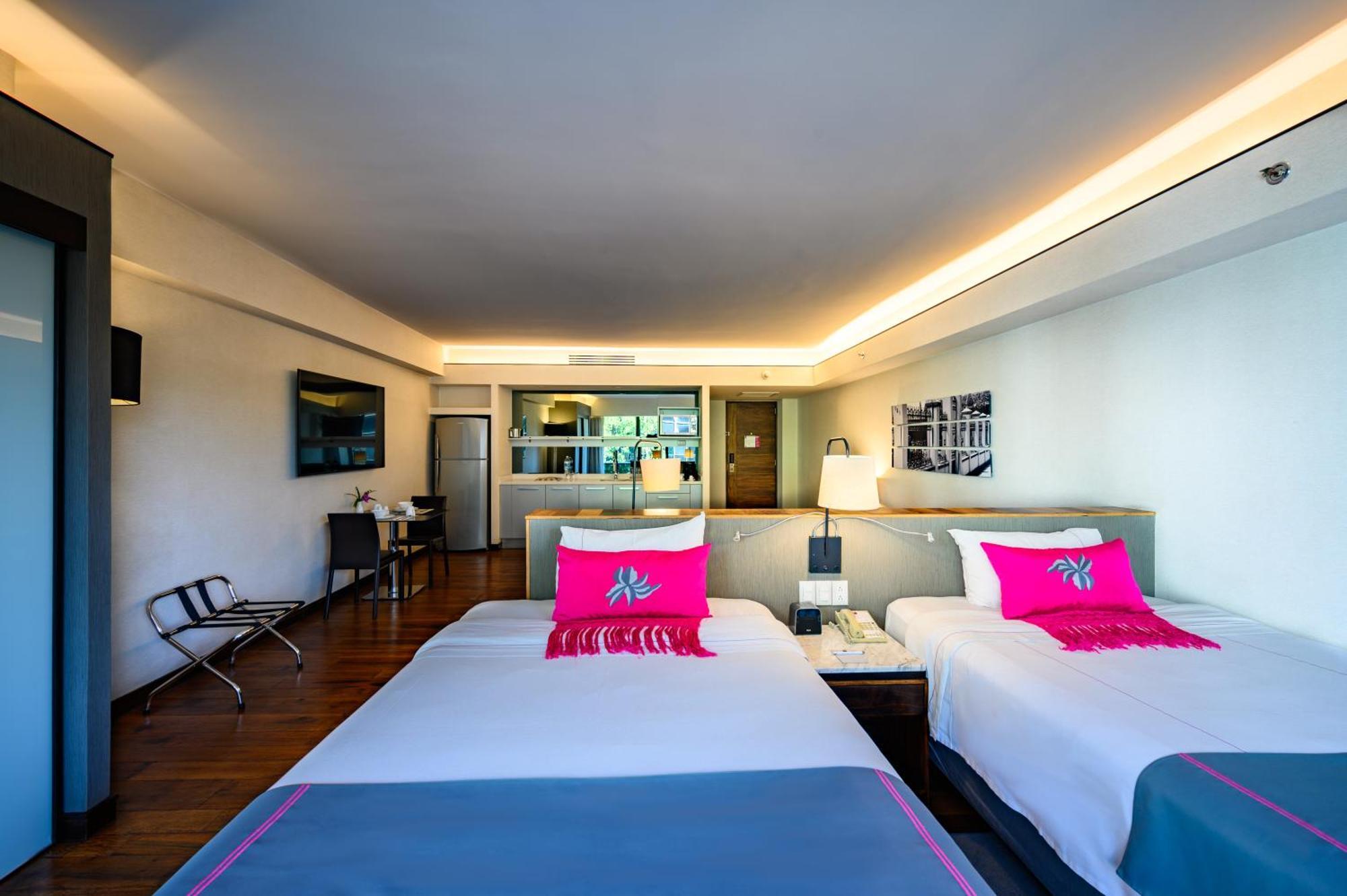 Las Suites Campos Eliseos México DF Exterior foto