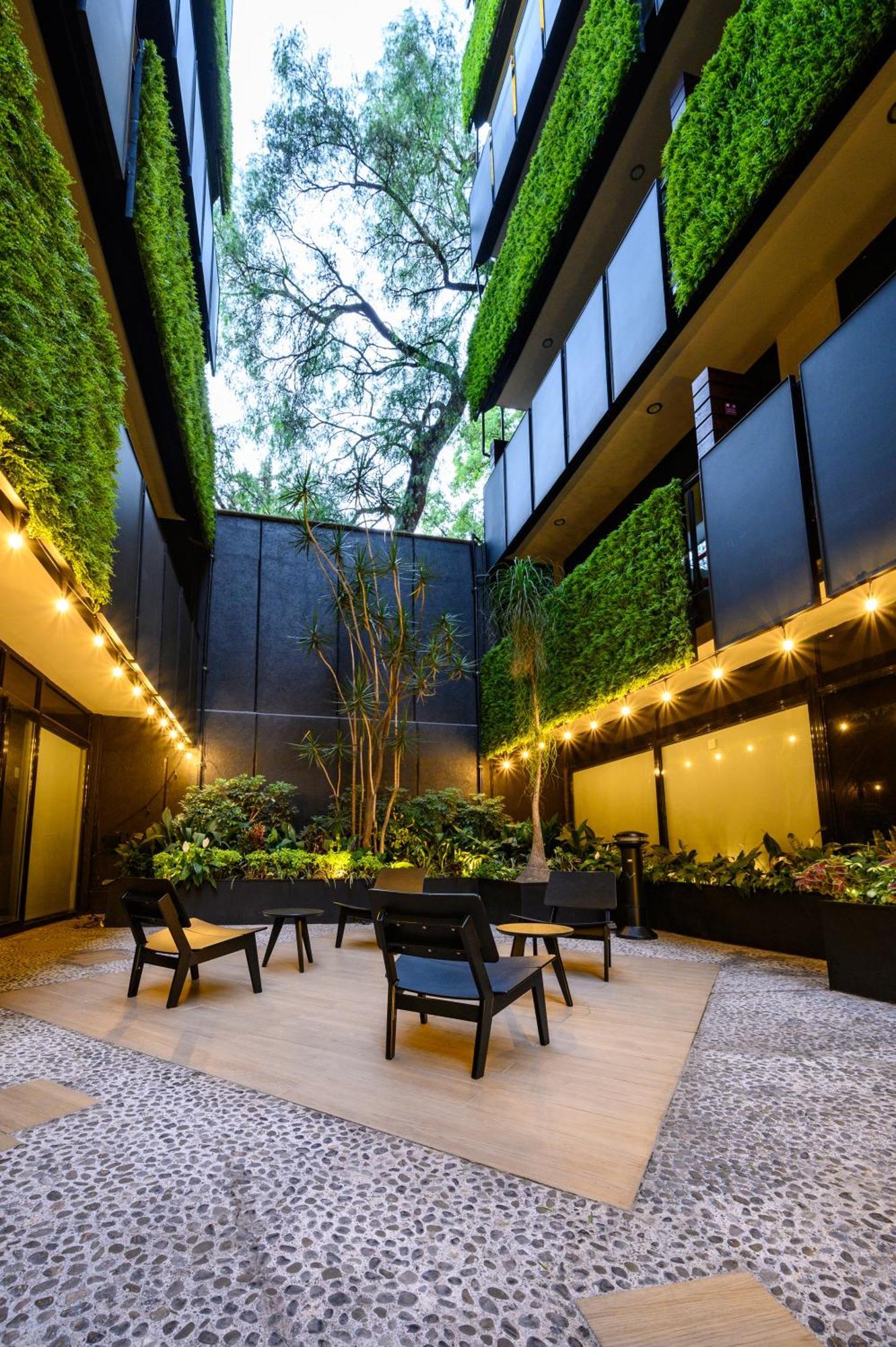 Las Suites Campos Eliseos México DF Exterior foto